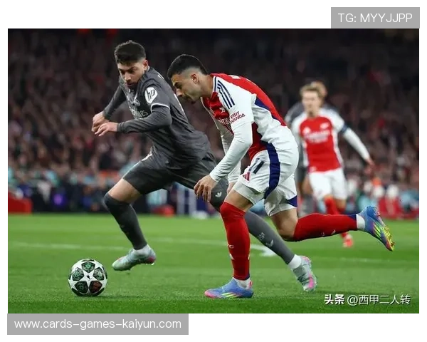 皇马中场的高位压迫让对手频繁失误,制胜利器再显锋芒 皇马中场的高位压迫让对手频繁失误,制胜利器再显锋芒